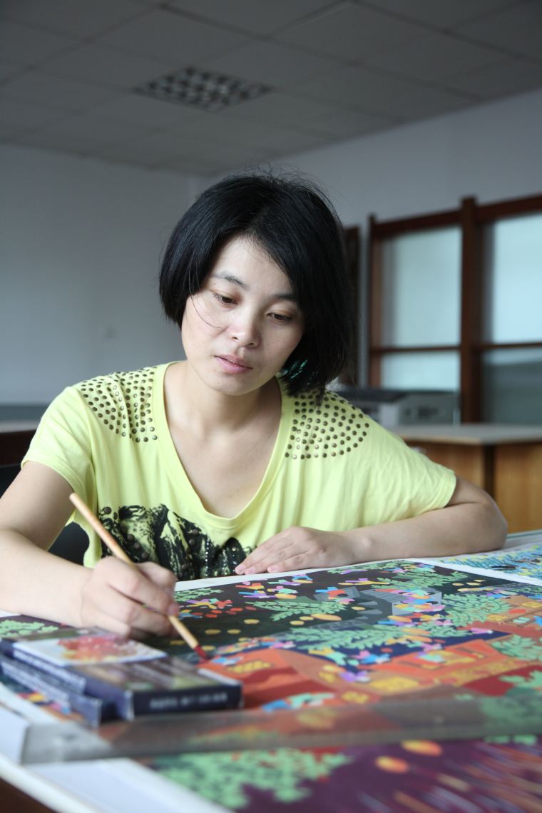 朱建芬