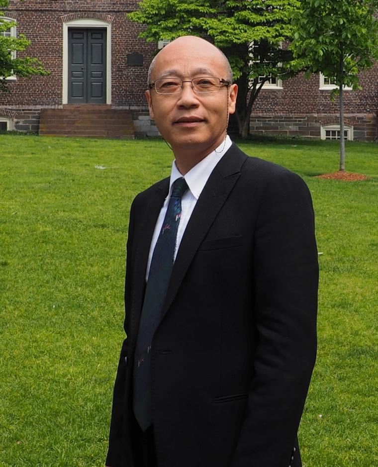 吴洪
