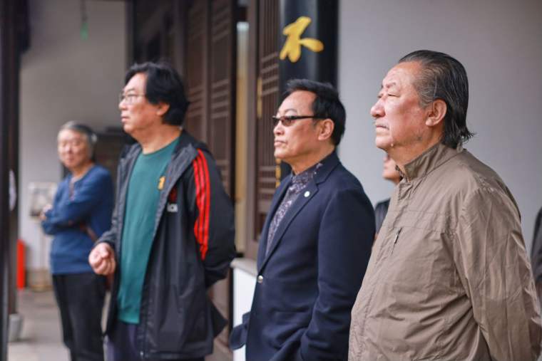 领导参观
